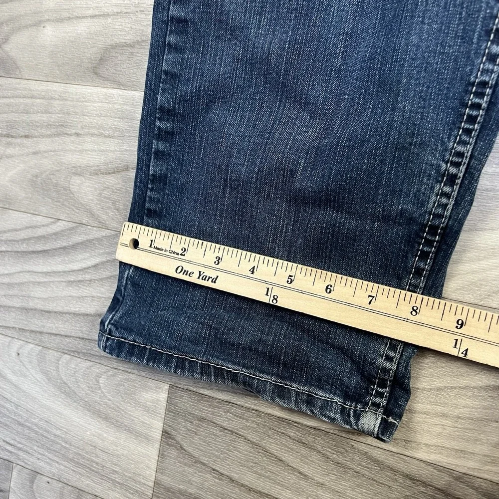 Levis Jeans Mens 38 Fits 35x28 Straight Medium Wash Denim Logo‎ Basic Everyday